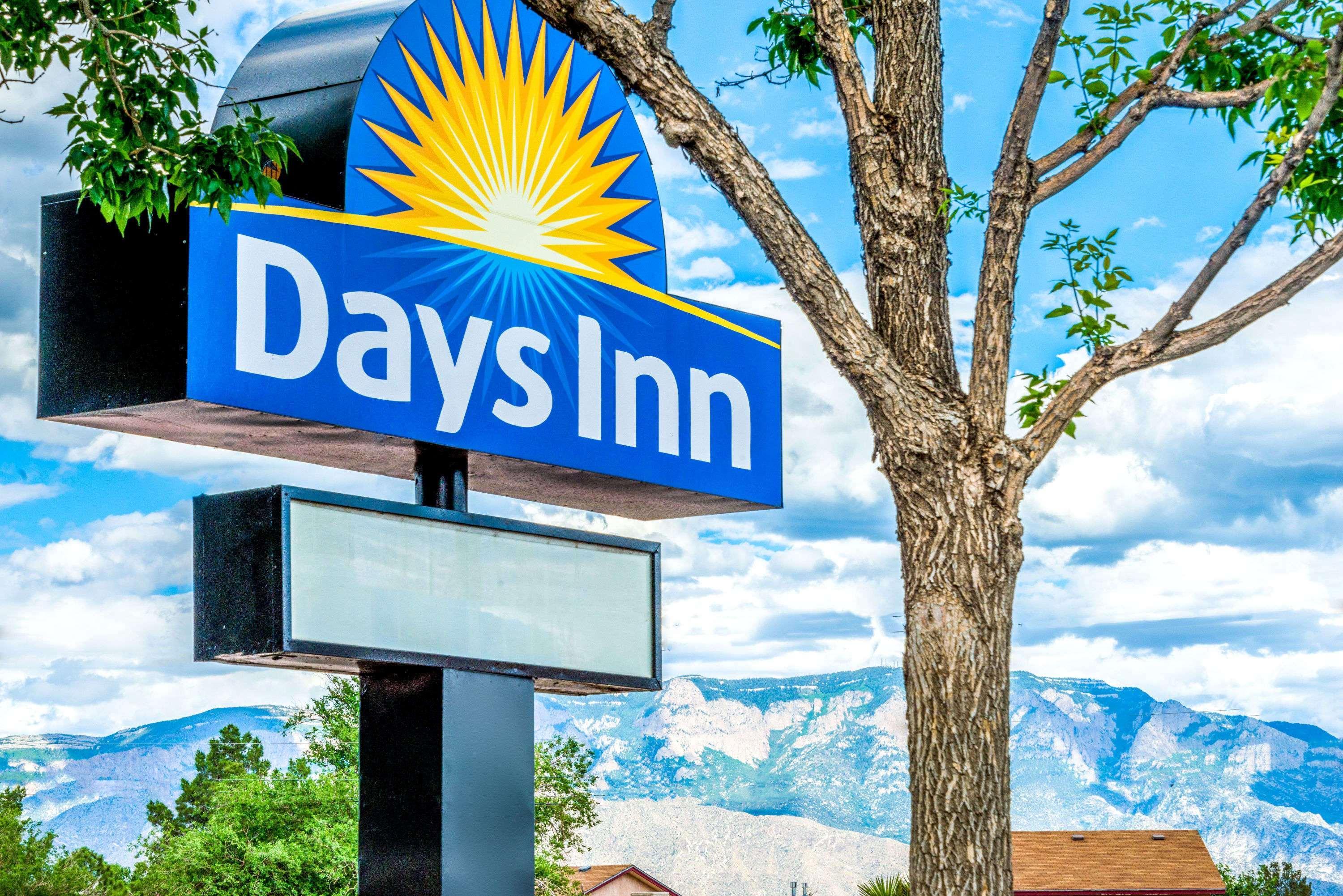 Days Inn By Wyndham Rio Rancho Exterior foto